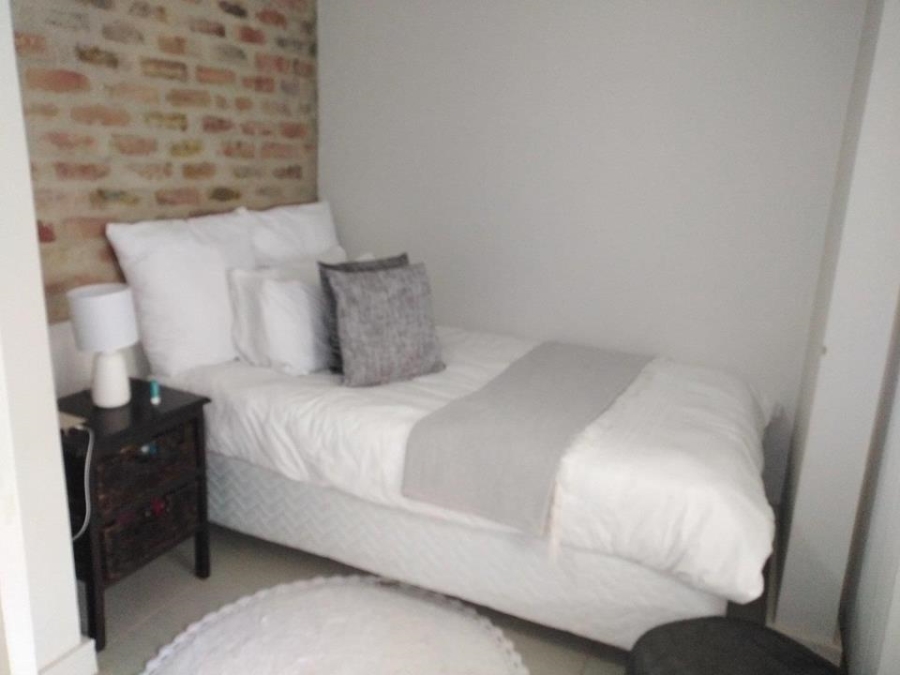 1 Bedroom Property for Sale in Die Bult Western Cape